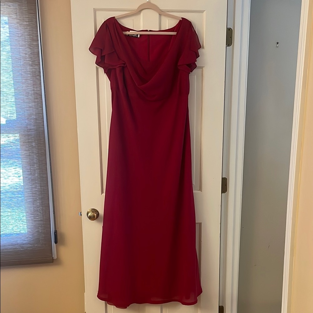 Michelangelo Elegant Red Gown with Flutter Sleeves